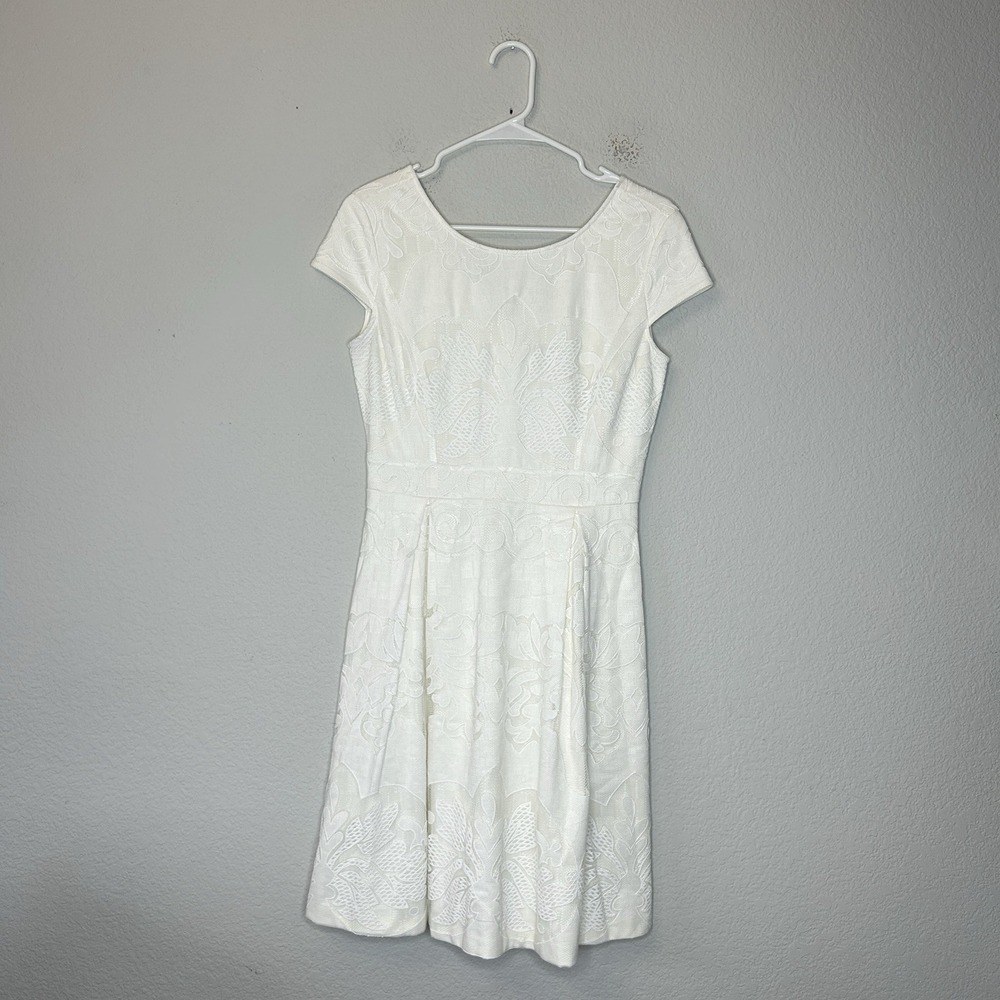 Cremieux Off White Textured Floral Pleated Fit & Flare Dress Womens Size 4